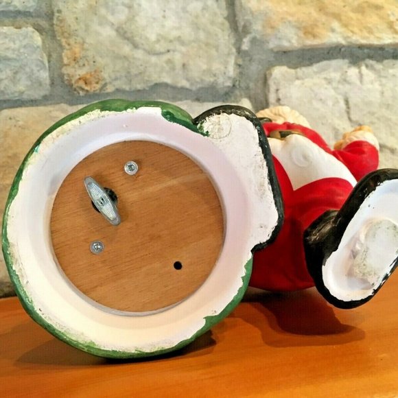 Vintage Ceramic SANTA Claus is Coming to Town MUSIC BOX Toy Bag Musical - Picture 7 of 8